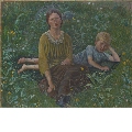 Mutter und Sohn im Gras